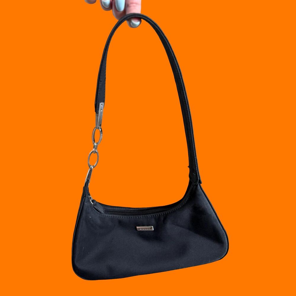 90's 00's vintage black vinyl metal chain purse y2k hand bag Minicci